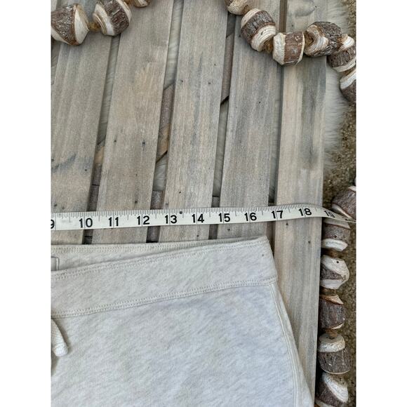 Vintage Y2K Abercrombie & Fitch NY White Gray Heather Mini Short Booty Shorts - Picture 5 of 7